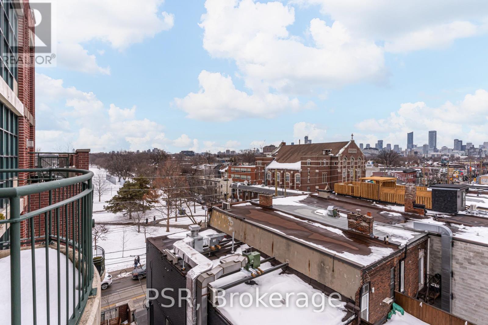 602 - 901 Queen Street W, Toronto, Ontario  M6J 3X4 - Photo 8 - C12795774