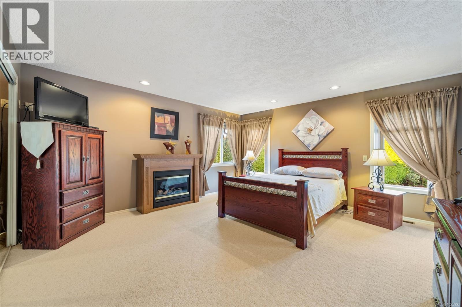 2391 Alta Vista Pl, Central Saanich, British Columbia  V8Z 5S6 - Photo 18 - 1025993