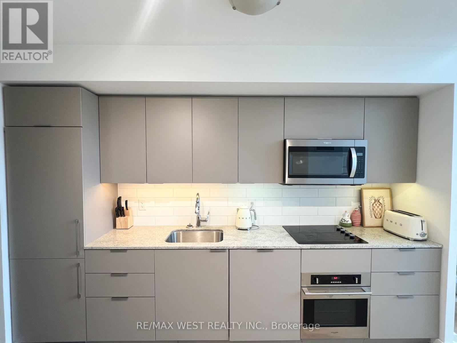 728 - 5 Hanna Avenue, Toronto, Ontario  M6K 0B3 - Photo 4 - C12795598