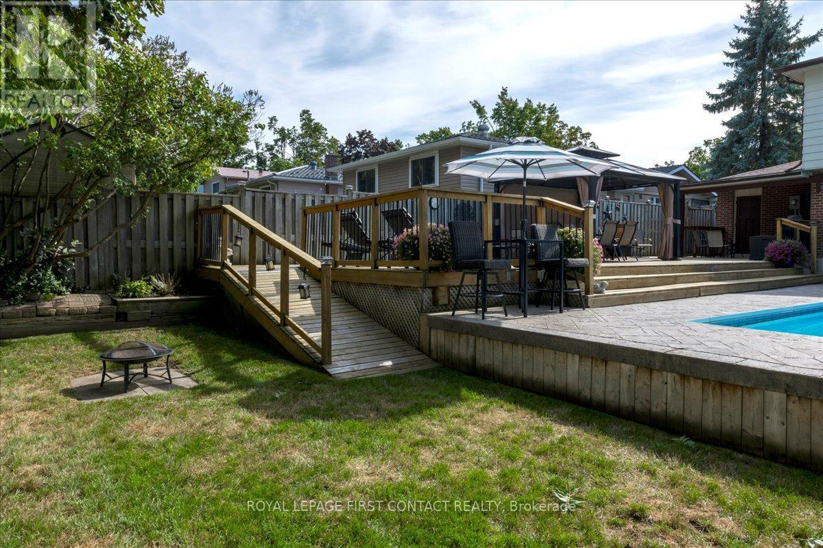 23 Virgilwood Crescent, Barrie (Cundles East), Ontario L4M 4X6 - Photo 32 - S12795752