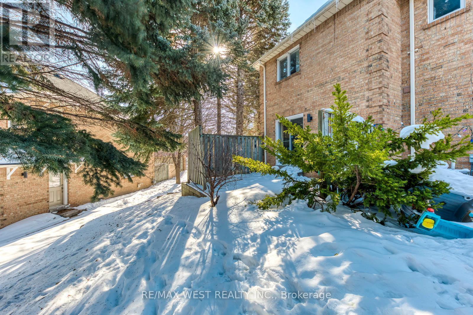 153 - 99 Bristol Road E, Mississauga, Ontario  L4Z 3P4 - Photo 36 - W12795740