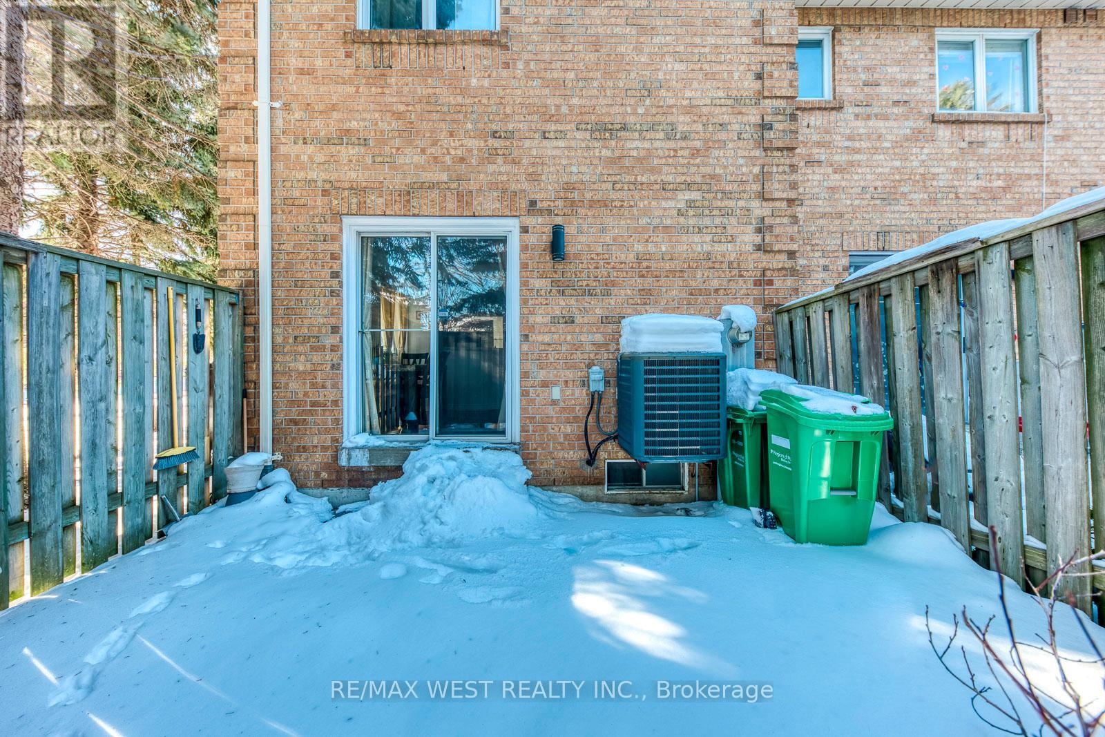 153 - 99 Bristol Road E, Mississauga, Ontario  L4Z 3P4 - Photo 37 - W12795740