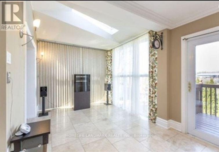 5291 Thornwood Drive, Mississauga, Ontario  L4Z 3J3 - Photo 8 - W12795758