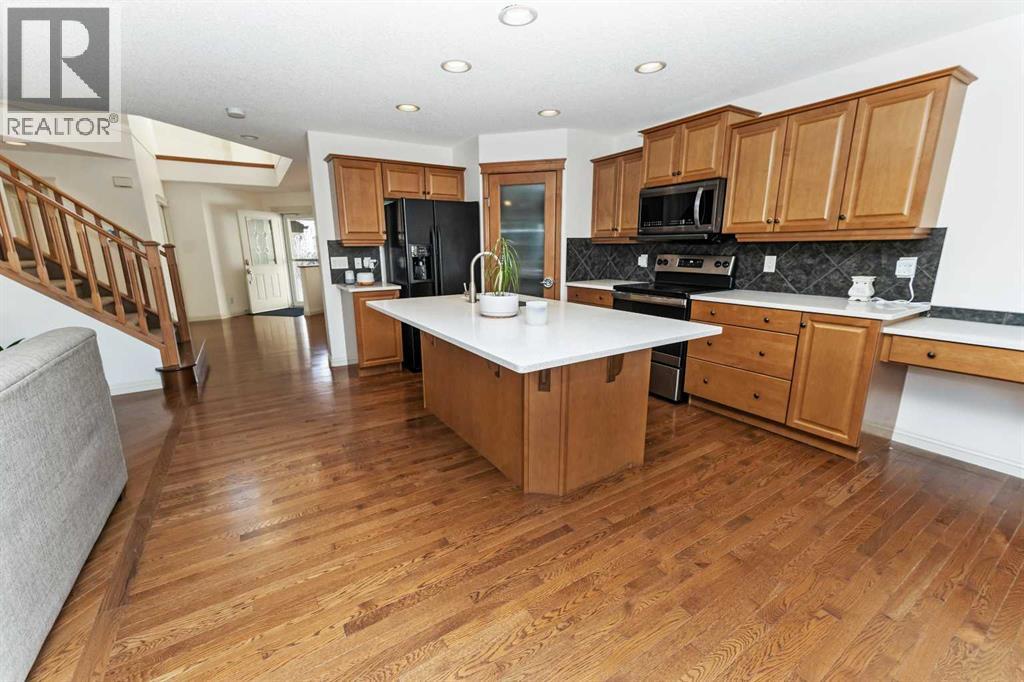 214 Royal Oak Bay Nw, Calgary, Alberta  T3G 6A4 - Photo 13 - A2286427