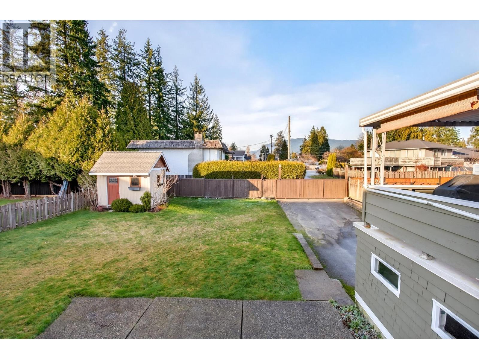 1205 Brisbane Avenue, Coquitlam, British Columbia  V3J 5K9 - Photo 34 - R3089840