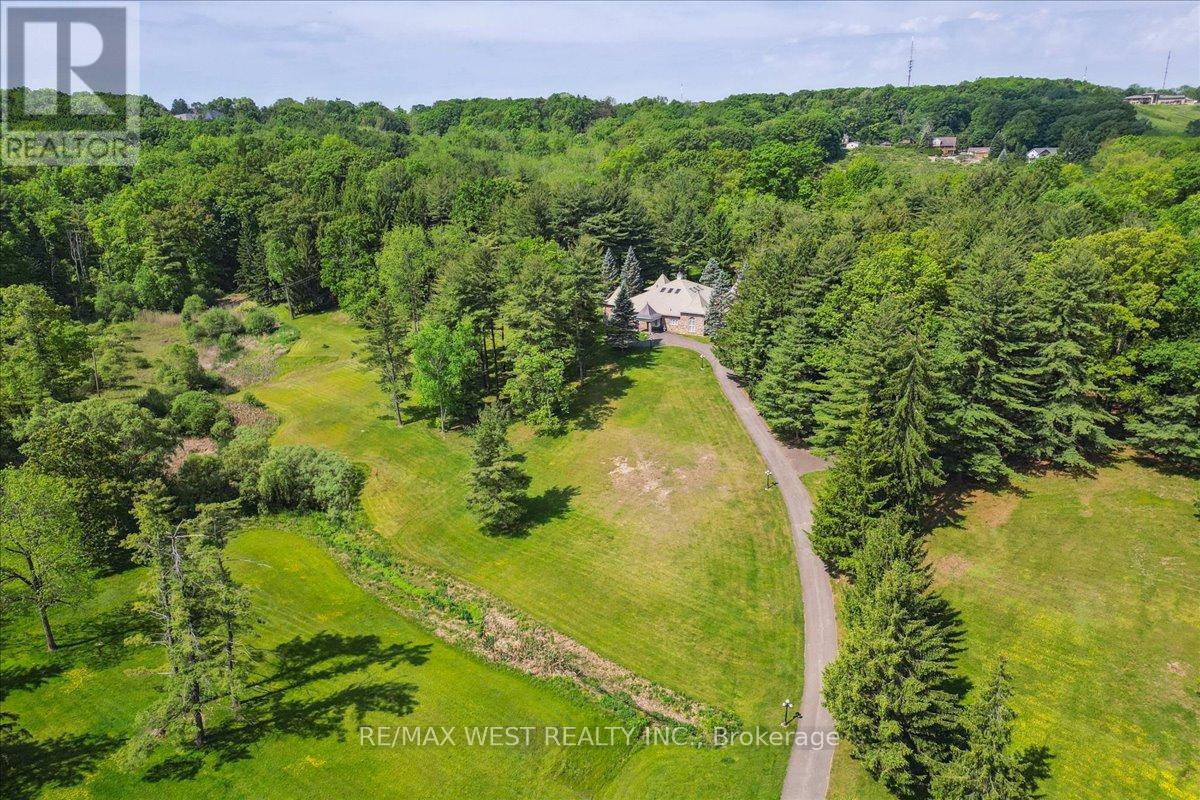 1630 Pelham Street, Pelham, Ontario  L0S 1E3 - Photo 4 - X12795744