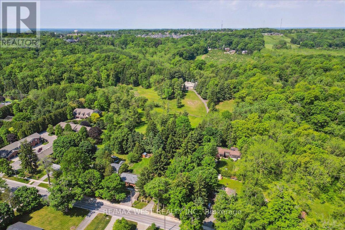 1630 Pelham Street, Pelham, Ontario  L0S 1E3 - Photo 9 - X12795744