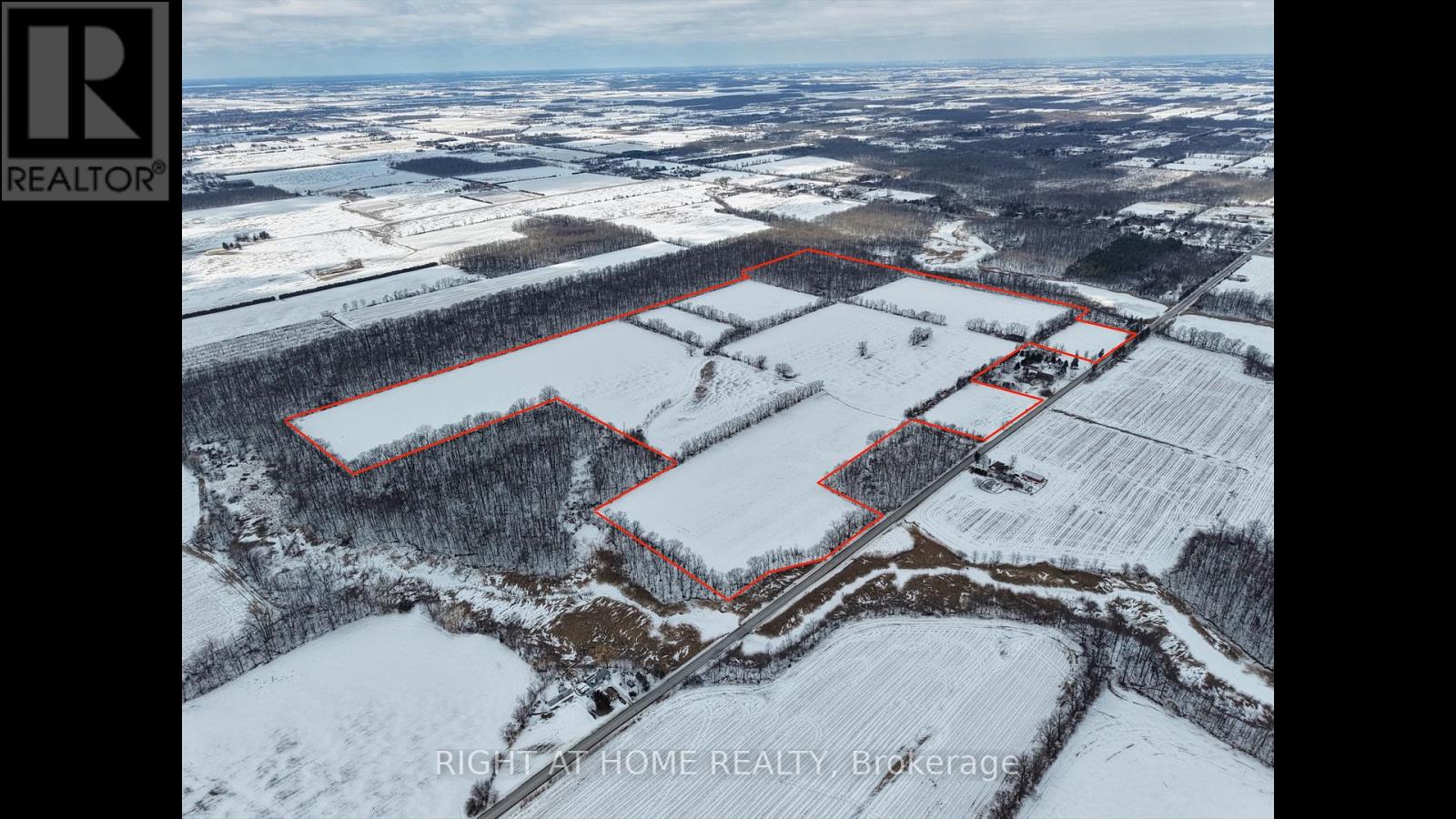 23 - 1355 County Road, Essex, Ontario  N9Y 2E6 - Photo 2 - X12795768