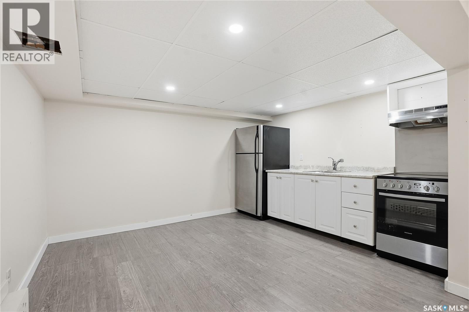 1213 Elliott Street, Saskatoon, Saskatchewan  S7N 0V5 - Photo 30 - SK028701