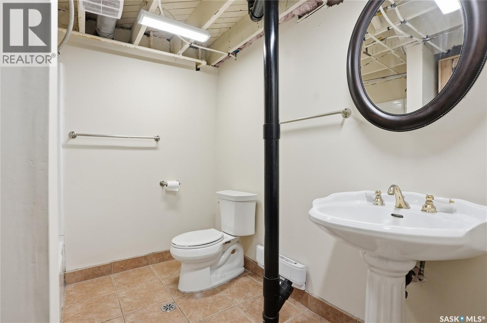 1213 Elliott Street, Saskatoon, Saskatchewan  S7N 0V5 - Photo 34 - SK028701