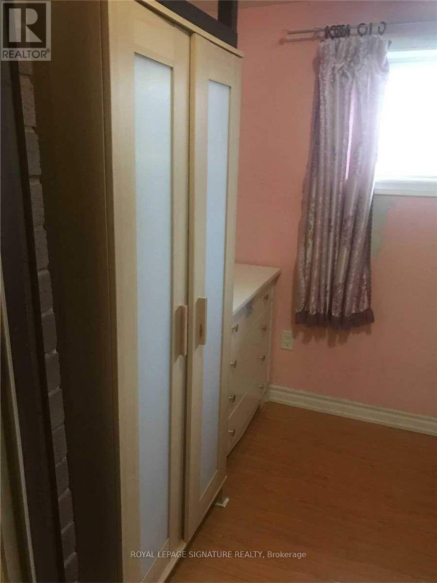 1853 Davenport Road, Toronto, Ontario  M6N 1B8 - Photo 18 - W12795718