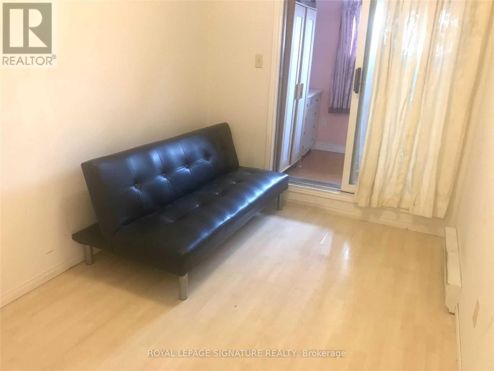 1853 Davenport Road, Toronto, Ontario  M6N 1B8 - Photo 5 - W12795718