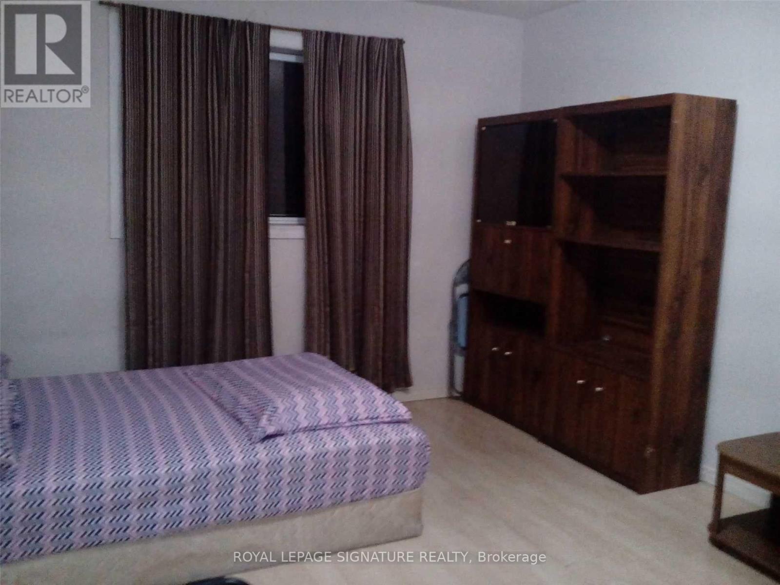 1853 Davenport Road, Toronto, Ontario  M6N 1B8 - Photo 12 - W12795718