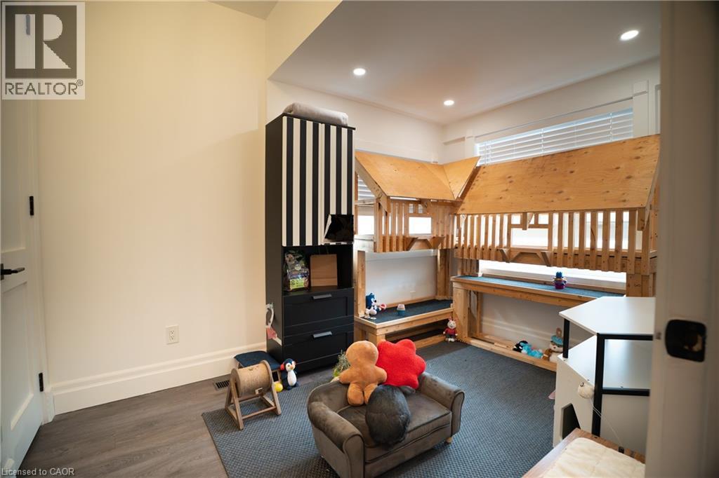 17 Haddington Street, Cambridge, Ontario  N1R 3P8 - Photo 23 - 40805612