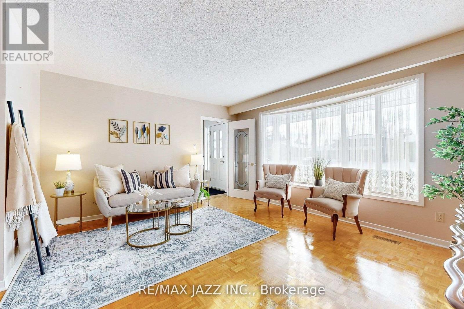 5 Dingley Court, Ajax, Ontario  L1S 6B5 - Photo 5 - E12795872