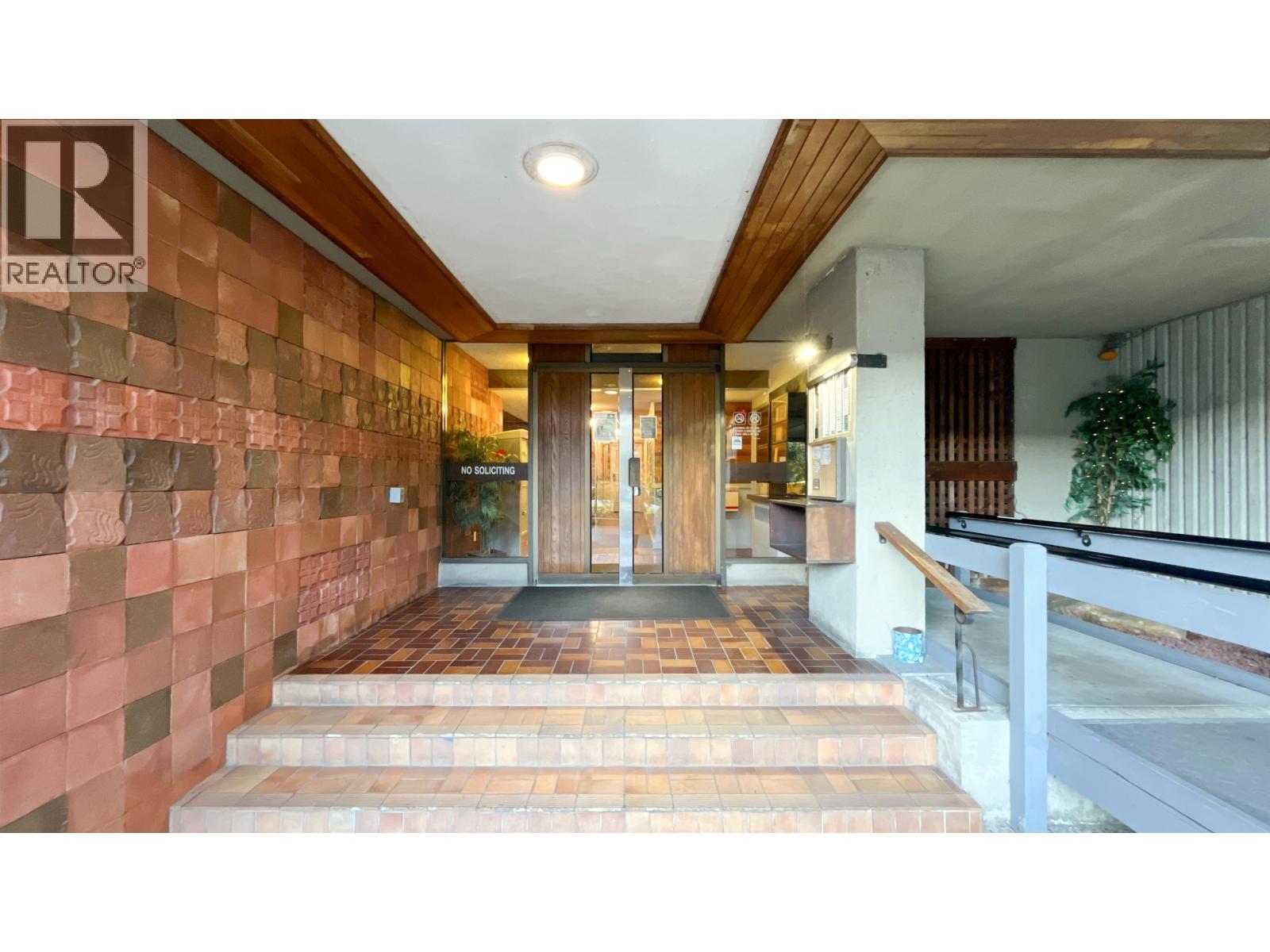 1406 6759 Willindon Avenue, Burnaby, British Columbia  V5H 3Y9 - Photo 6 - R3090762