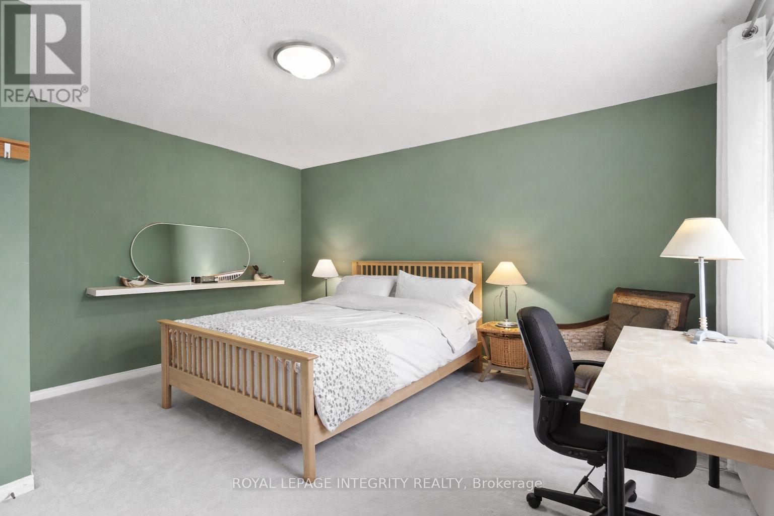 6 Marchbrook Circle, Ottawa, Ontario  K2W 1A1 - Photo 39 - X12795804