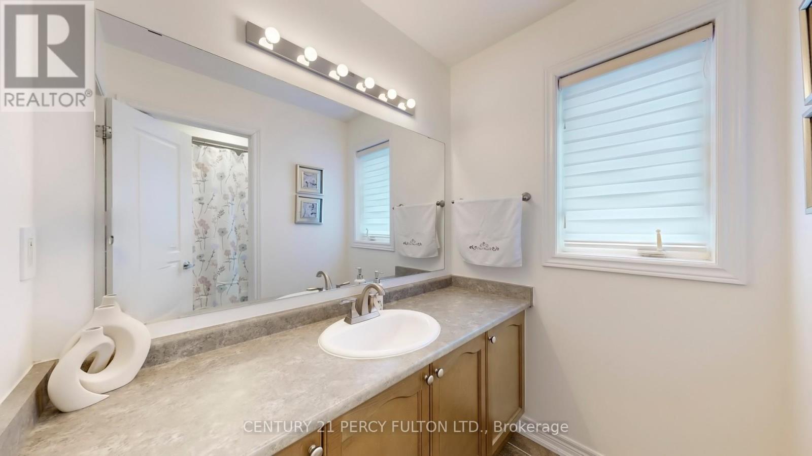 145 Silver Maple Road, Richmond Hill, Ontario  L4E 4Y8 - Photo 35 - N12793638