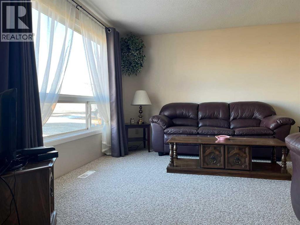 117 3 Avenue, Cluny, Alberta  T0J 0S0 - Photo 5 - A2286767