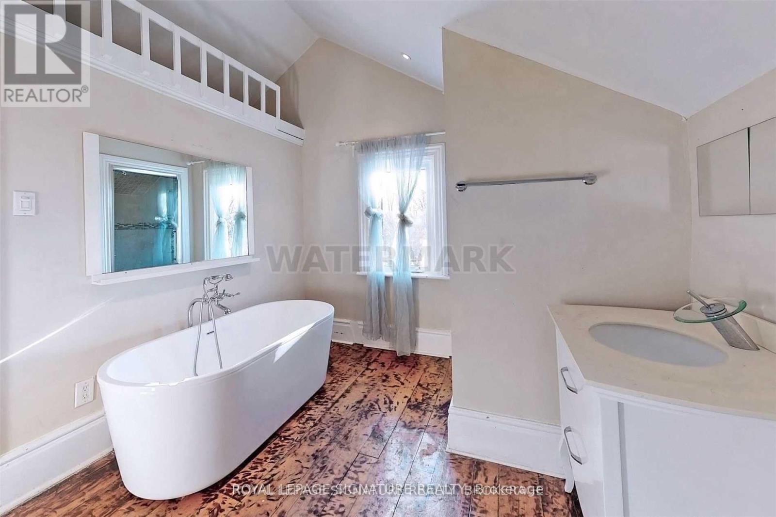 362a Queen Street S, Mississauga, Ontario  L5M 1M2 - Photo 12 - W12795646