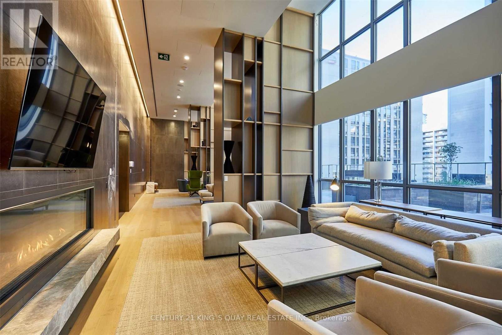 4909 - 7 Grenville Street, Toronto, Ontario  M4Y 0E9 - Photo 3 - C12795836