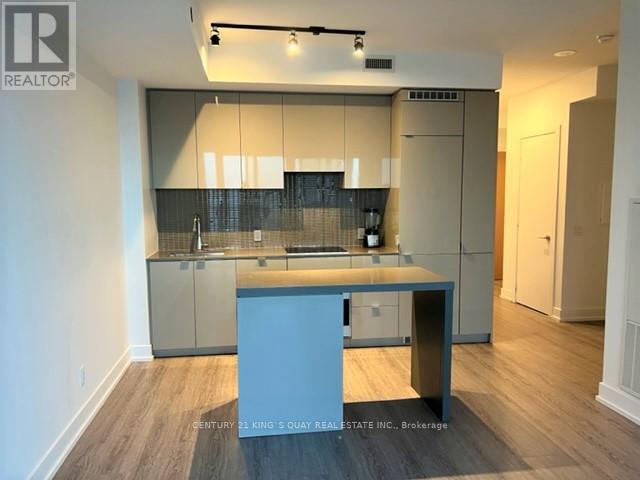 4909 - 7 Grenville Street, Toronto, Ontario  M4Y 0E9 - Photo 5 - C12795836