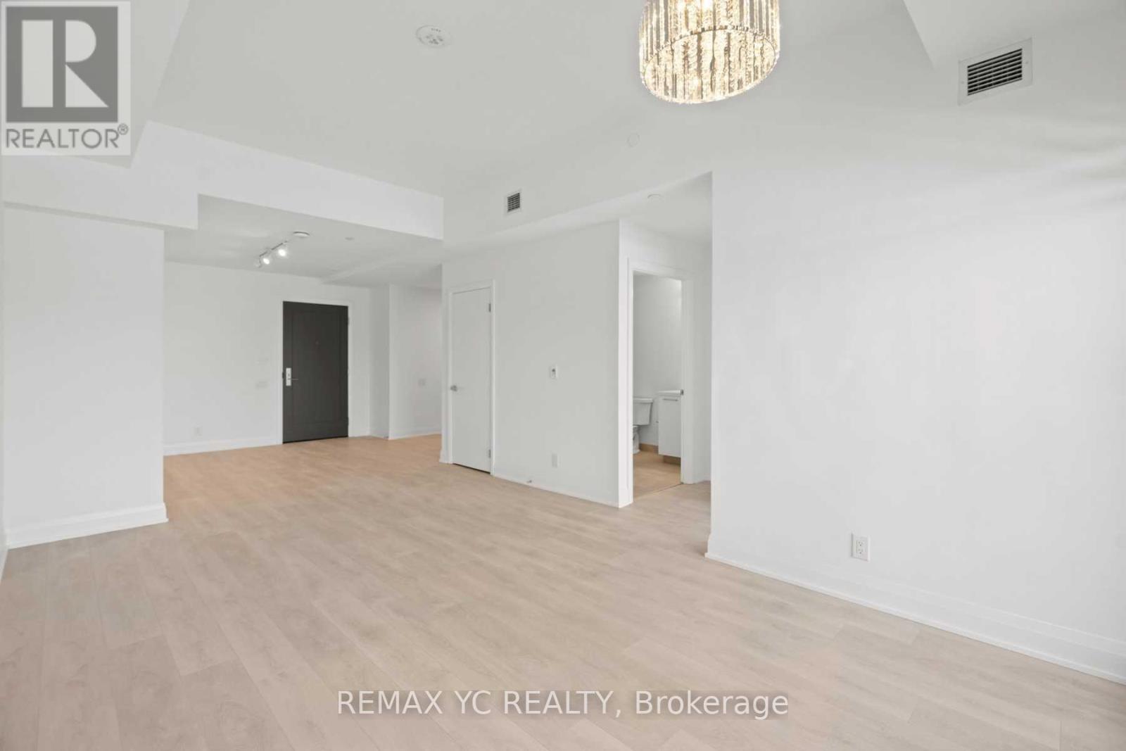 615 - 33 Frederick Todd Way, Toronto, Ontario  M4G 0C9 - Photo 10 - C12795878