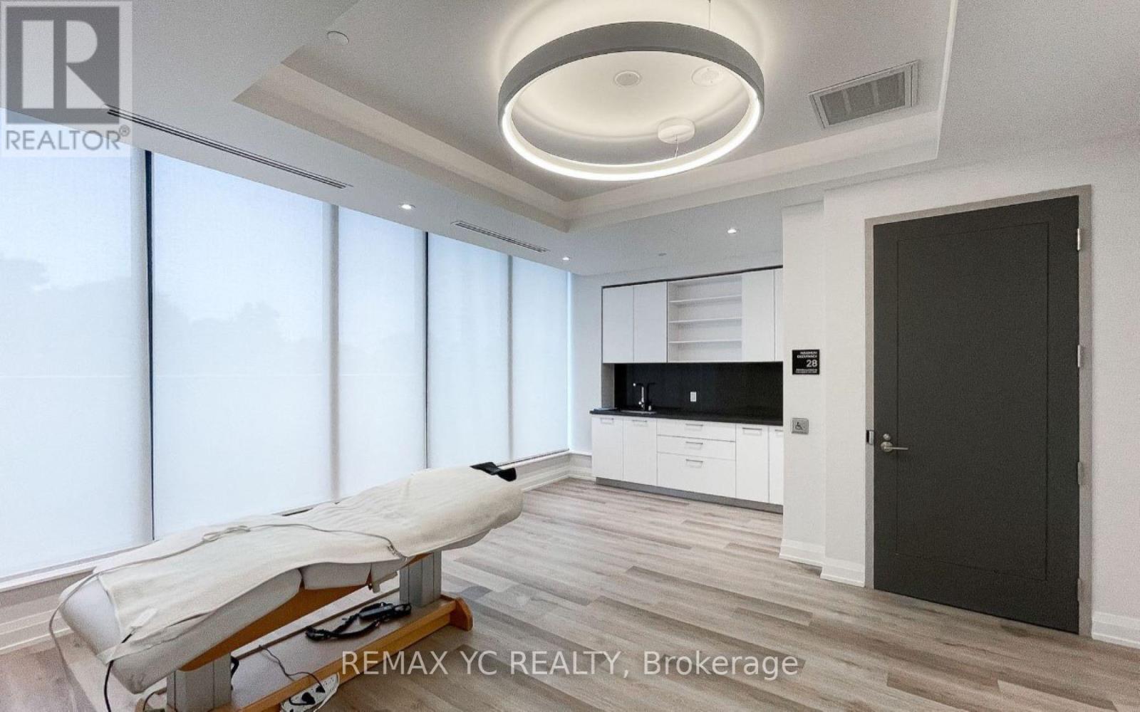 615 - 33 Frederick Todd Way, Toronto, Ontario  M4G 0C9 - Photo 25 - C12795878