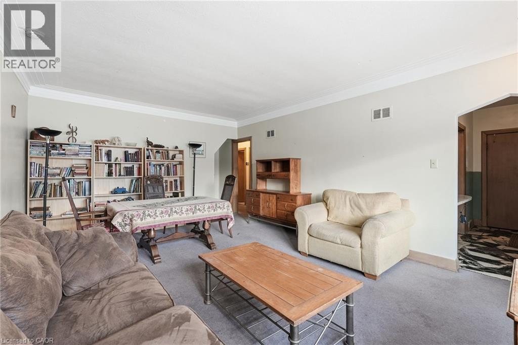 196 Glen Road, Hamilton, Ontario  L8S 3N4 - Photo 10 - 40805768