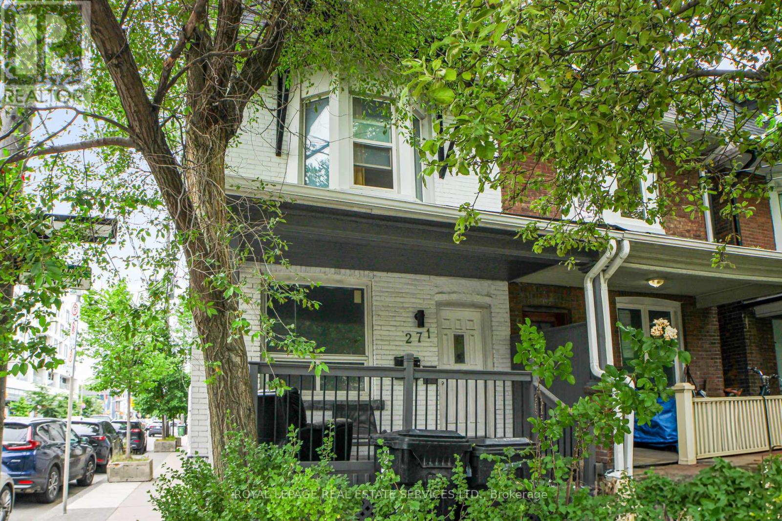 2 - 271 Albany Avenue, Toronto, Ontario  M5R 3C7 - Photo 1 - C12795806