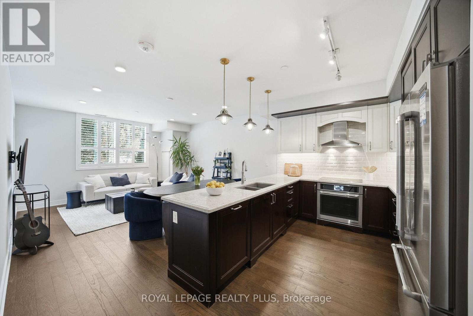 117 - 1575 Lakeshore Road W, Mississauga, Ontario  L5J 0B1 - Photo 9 - W12795824