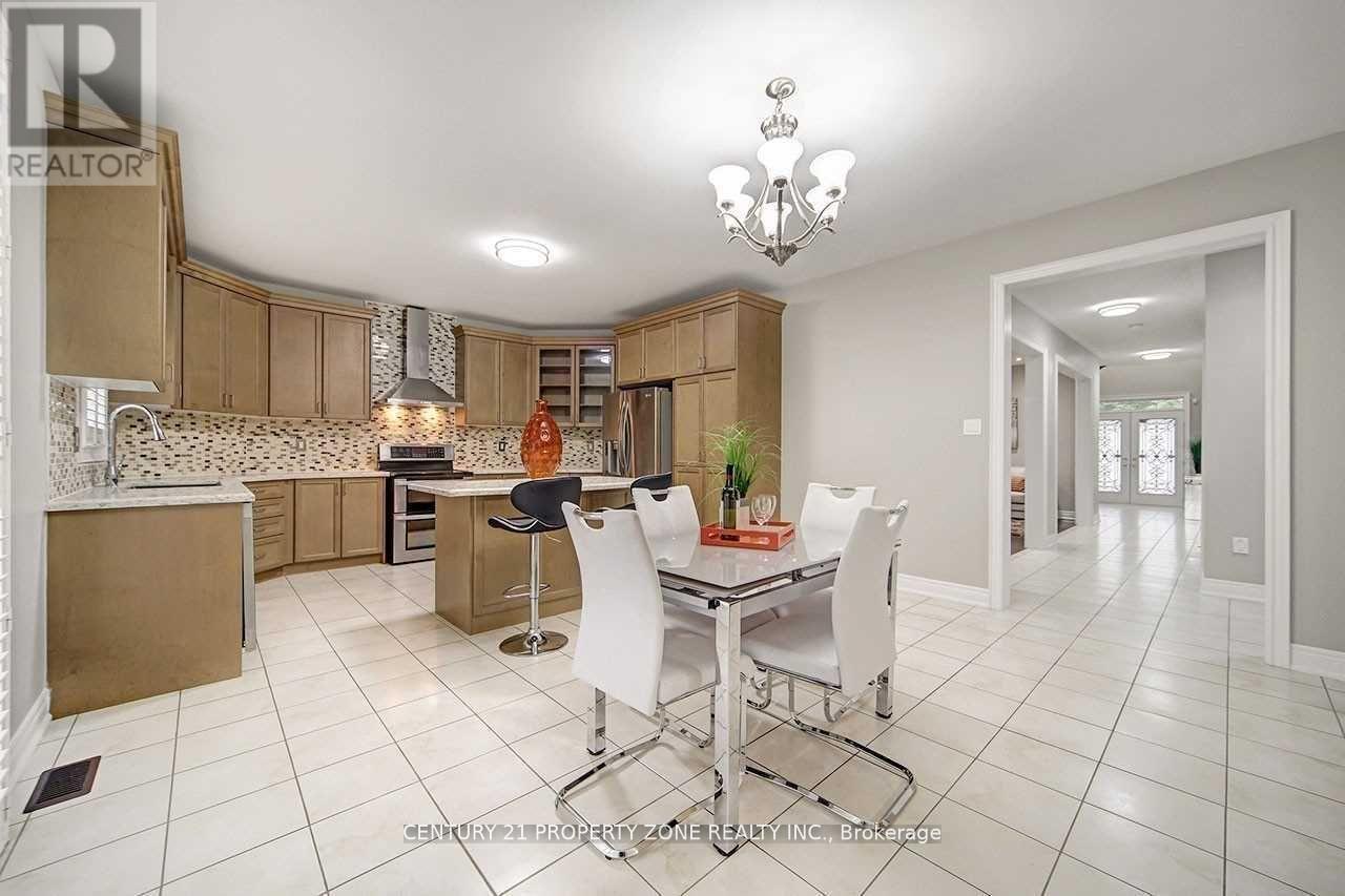 41 Timbercove Road, Brampton (Credit Valley), Ontario  L6Y 0Y2 - Photo 9 - W12795850