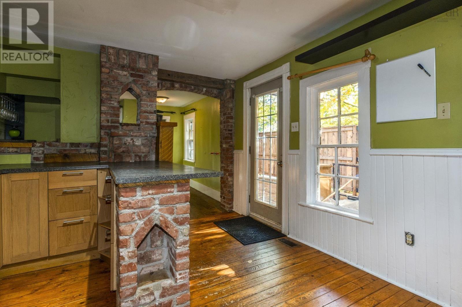 503 Robie Street, Truro, Nova Scotia  B2N 1M5 - Photo 12 - 202600815