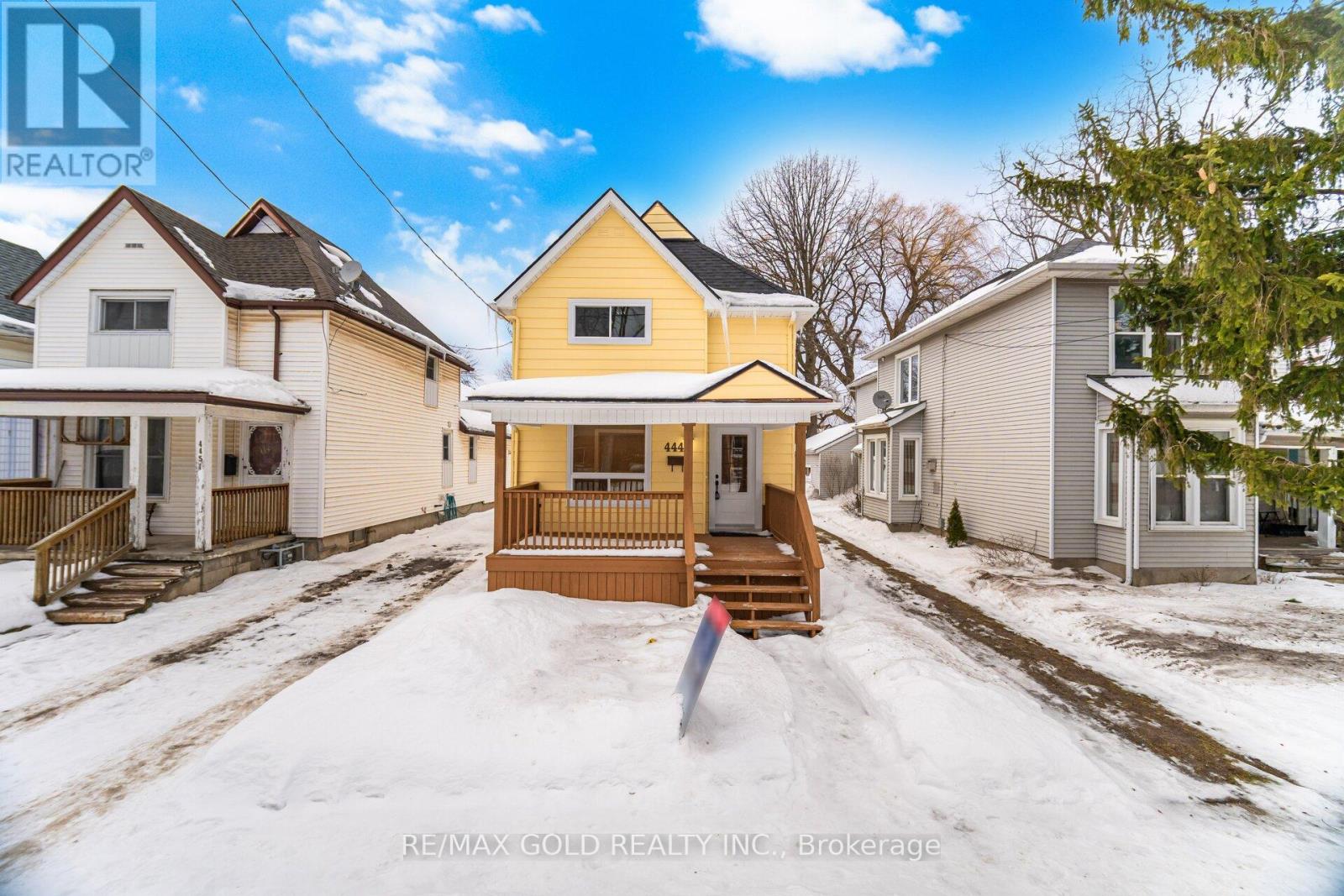 4445 Simcoe Street, Niagara Falls, Ontario  L2E 1T7 - Photo 3 - X12795840