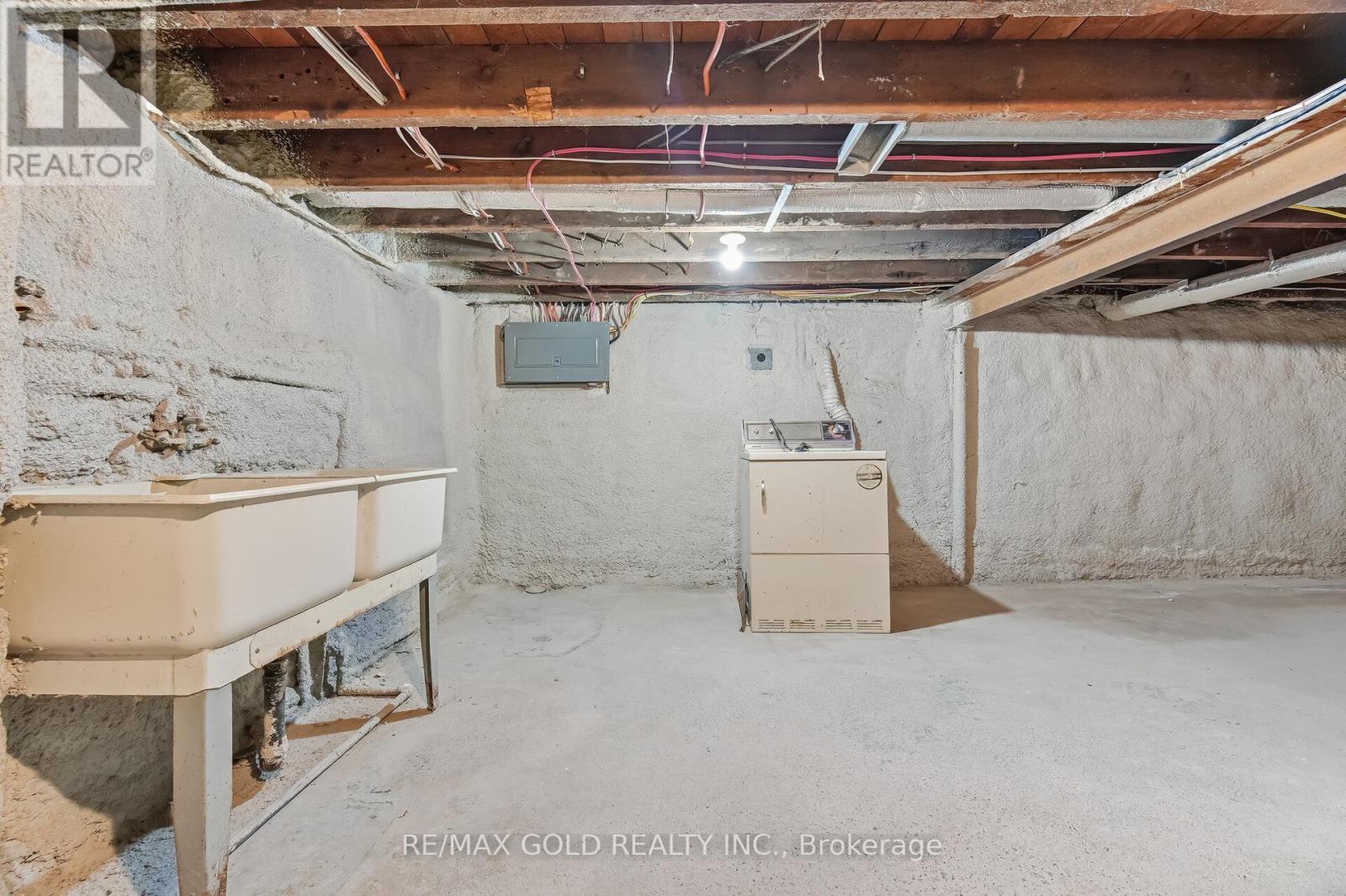 4445 Simcoe Street, Niagara Falls, Ontario  L2E 1T7 - Photo 38 - X12795840