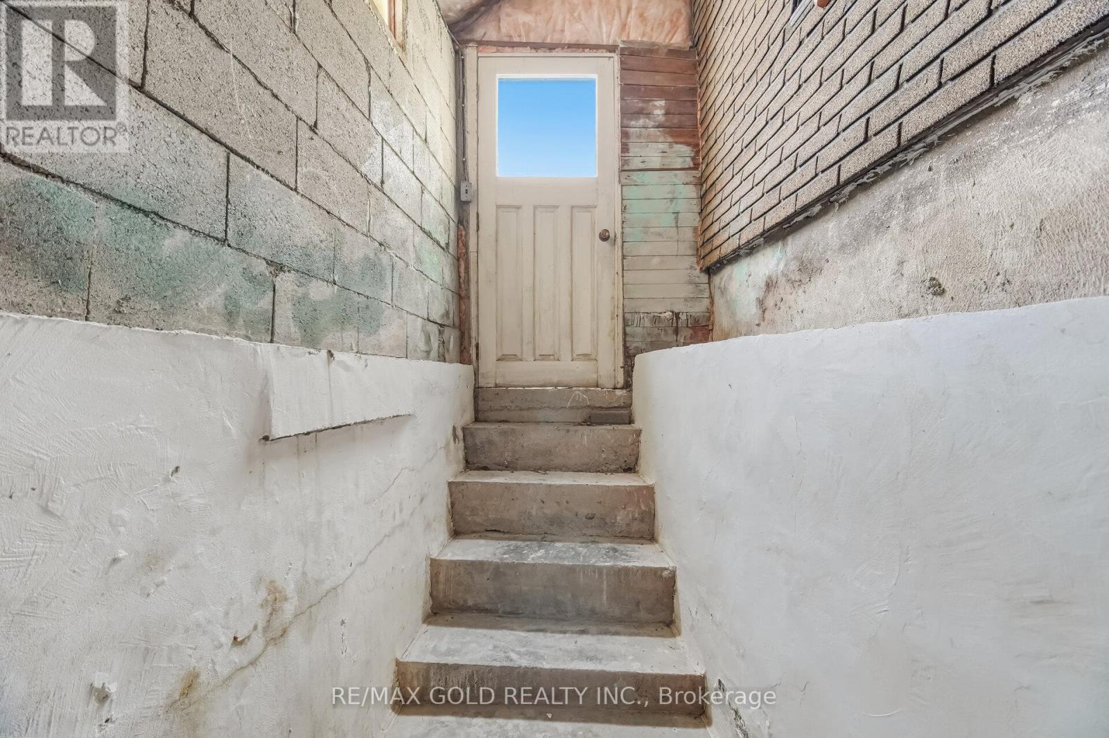 4445 Simcoe Street, Niagara Falls, Ontario  L2E 1T7 - Photo 40 - X12795840