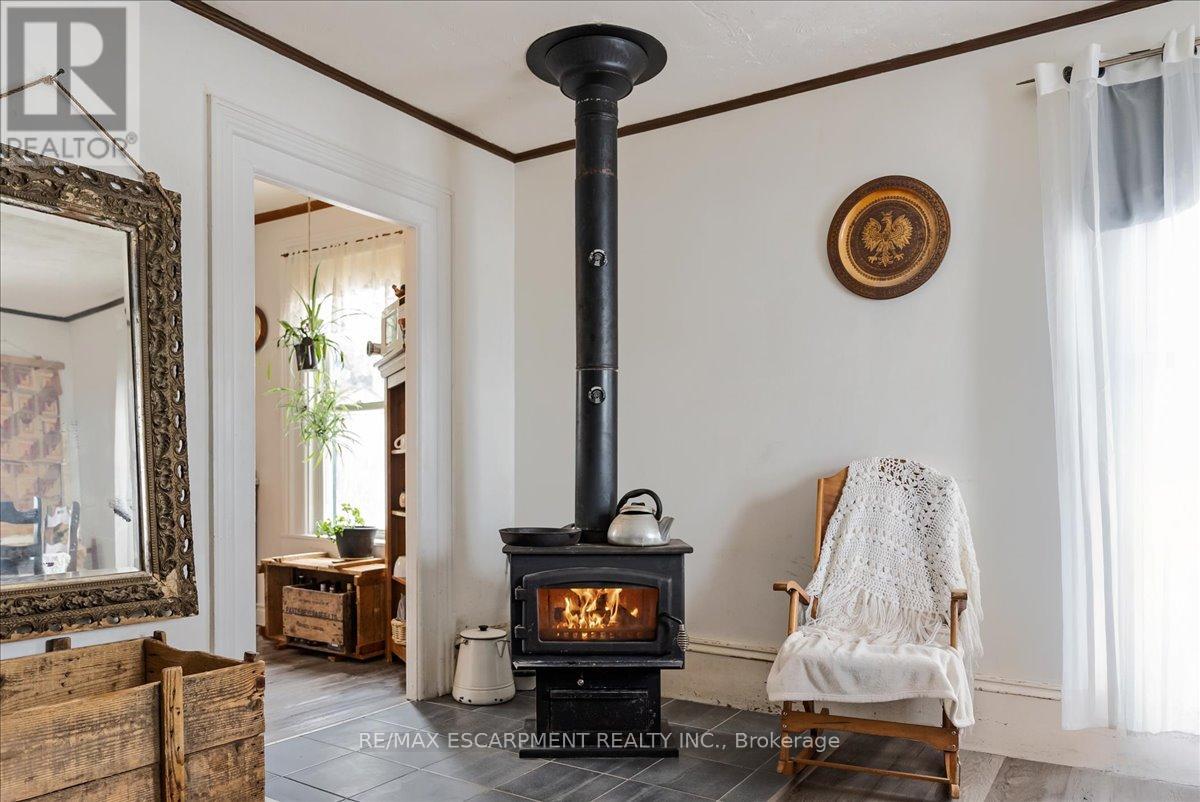 5914 Canborough Road W, West Lincoln, Ontario  L0R 2J0 - Photo 19 - X12795862