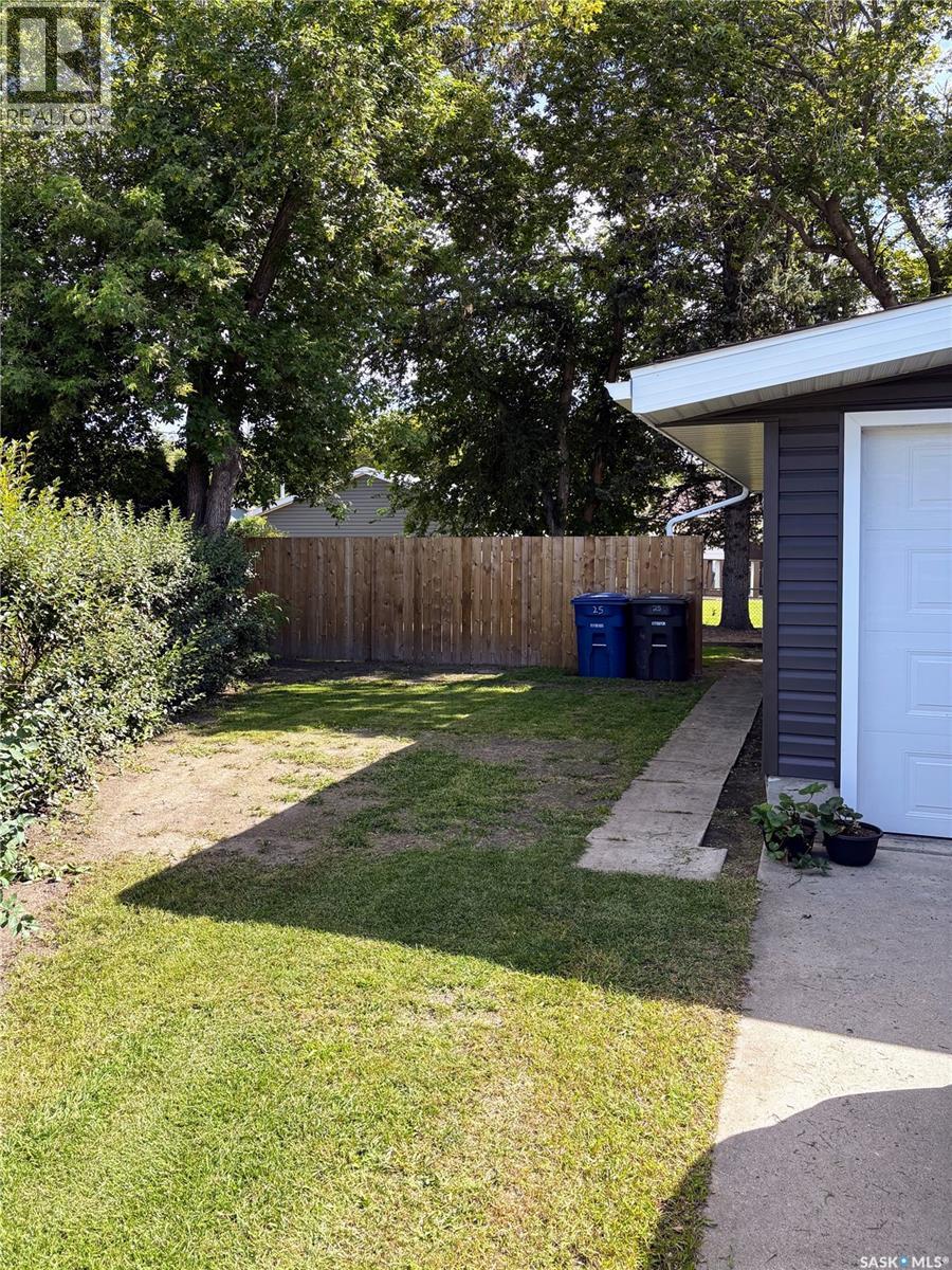 25 King Crescent, Humboldt, Saskatchewan  S0K 2A0 - Photo 37 - SK028753