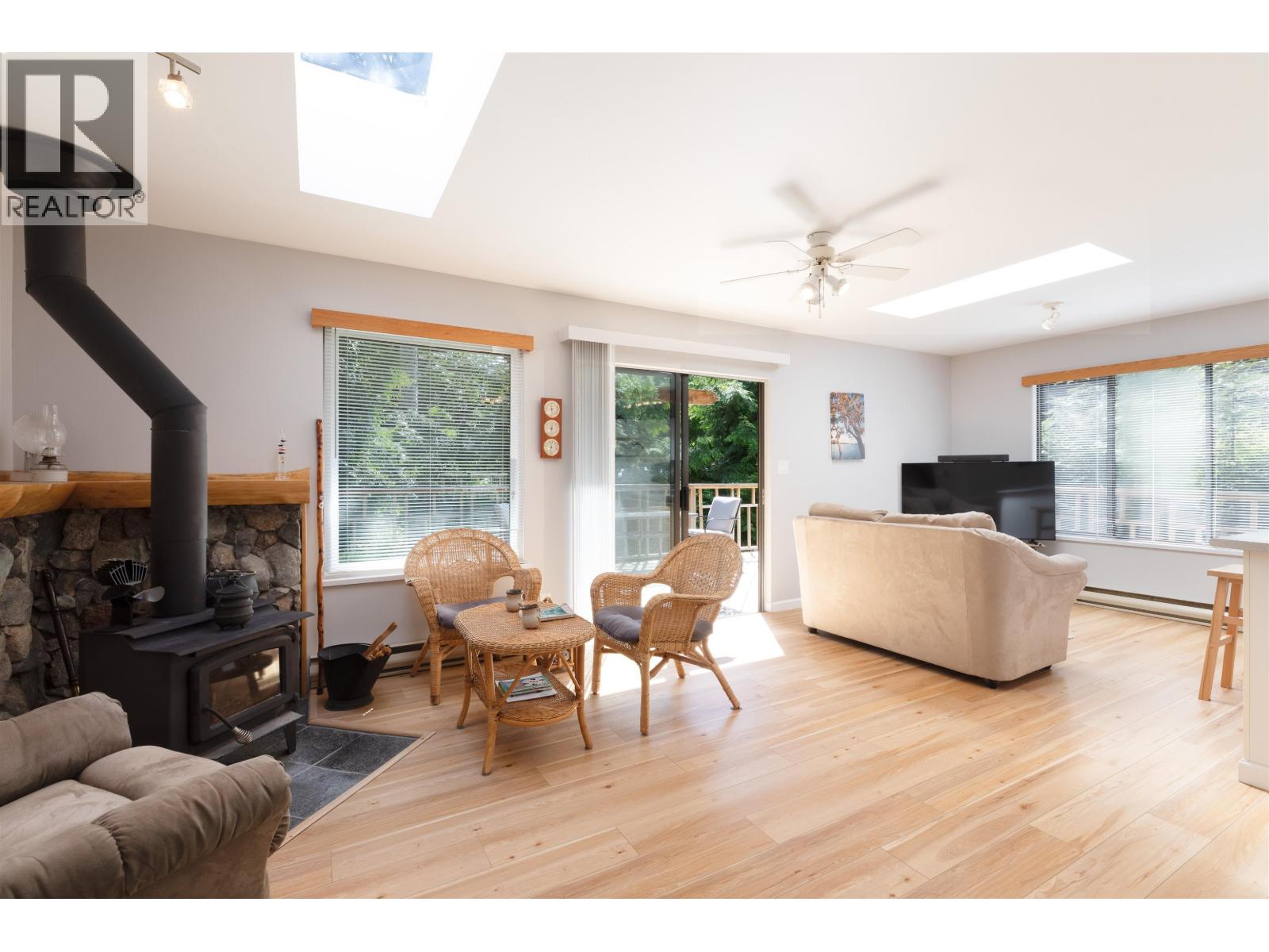 350 Oak Avenue, Keats Island, British Columbia  V0N 1V0 - Photo 6 - R3080202