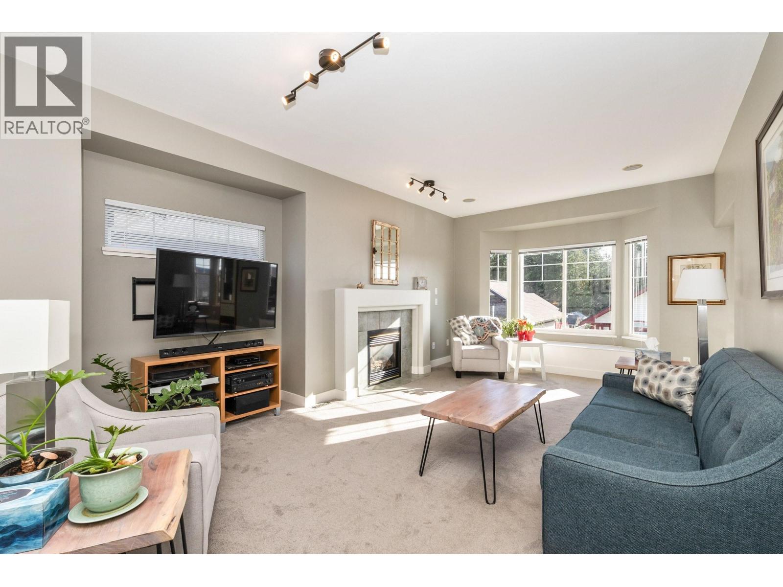 127 Evergreen Crescent, Anmore, British Columbia  V3H 5B4 - Photo 3 - R3090743