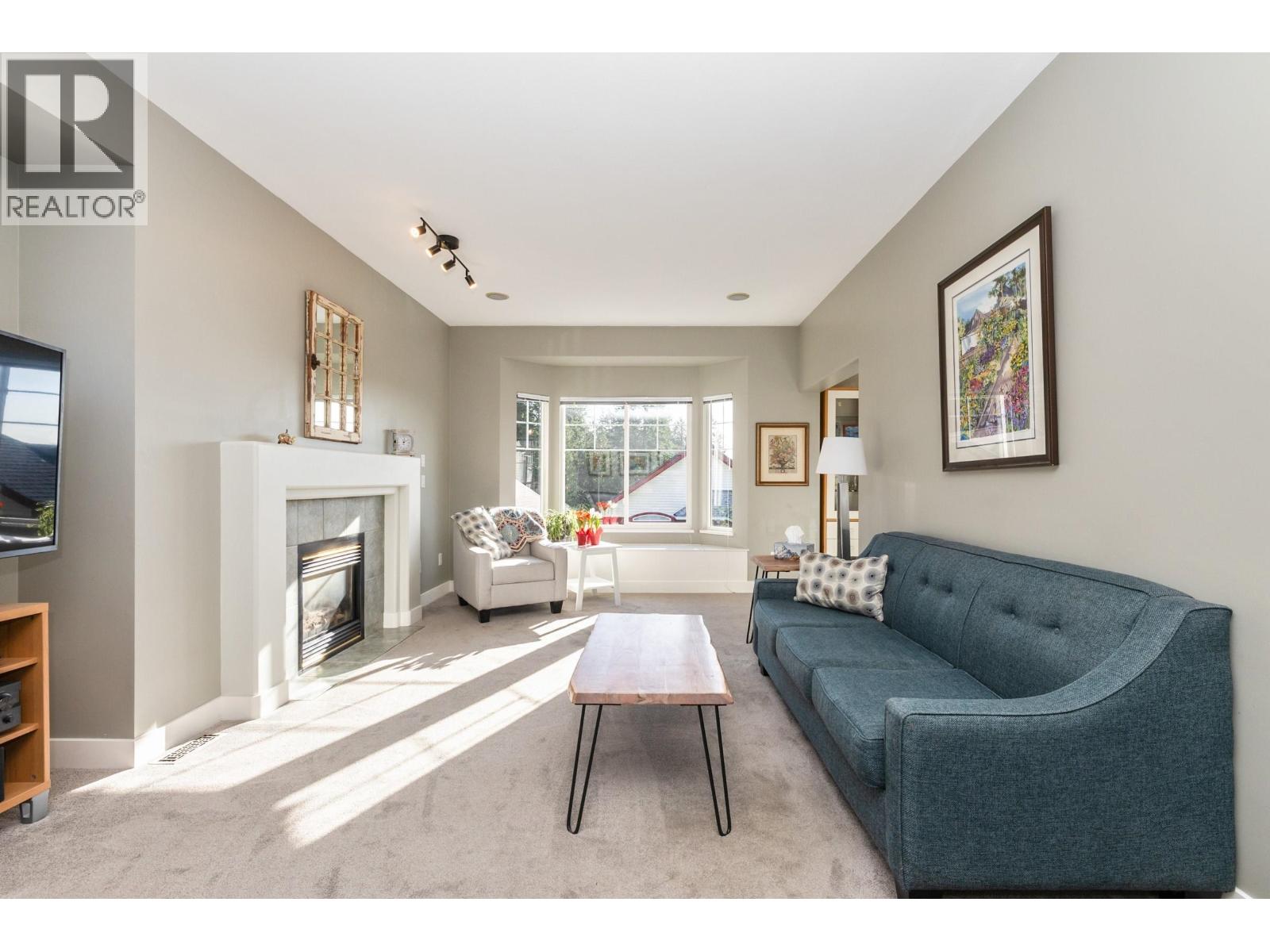 127 Evergreen Crescent, Anmore, British Columbia  V3H 5B4 - Photo 4 - R3090743