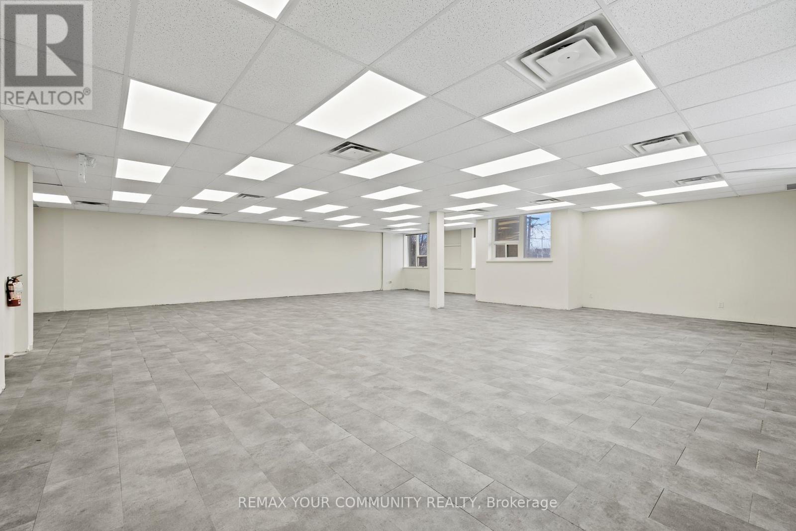 171 Main Street S, Newmarket, Ontario  L3Y 3Y9 - Photo 17 - N12795780