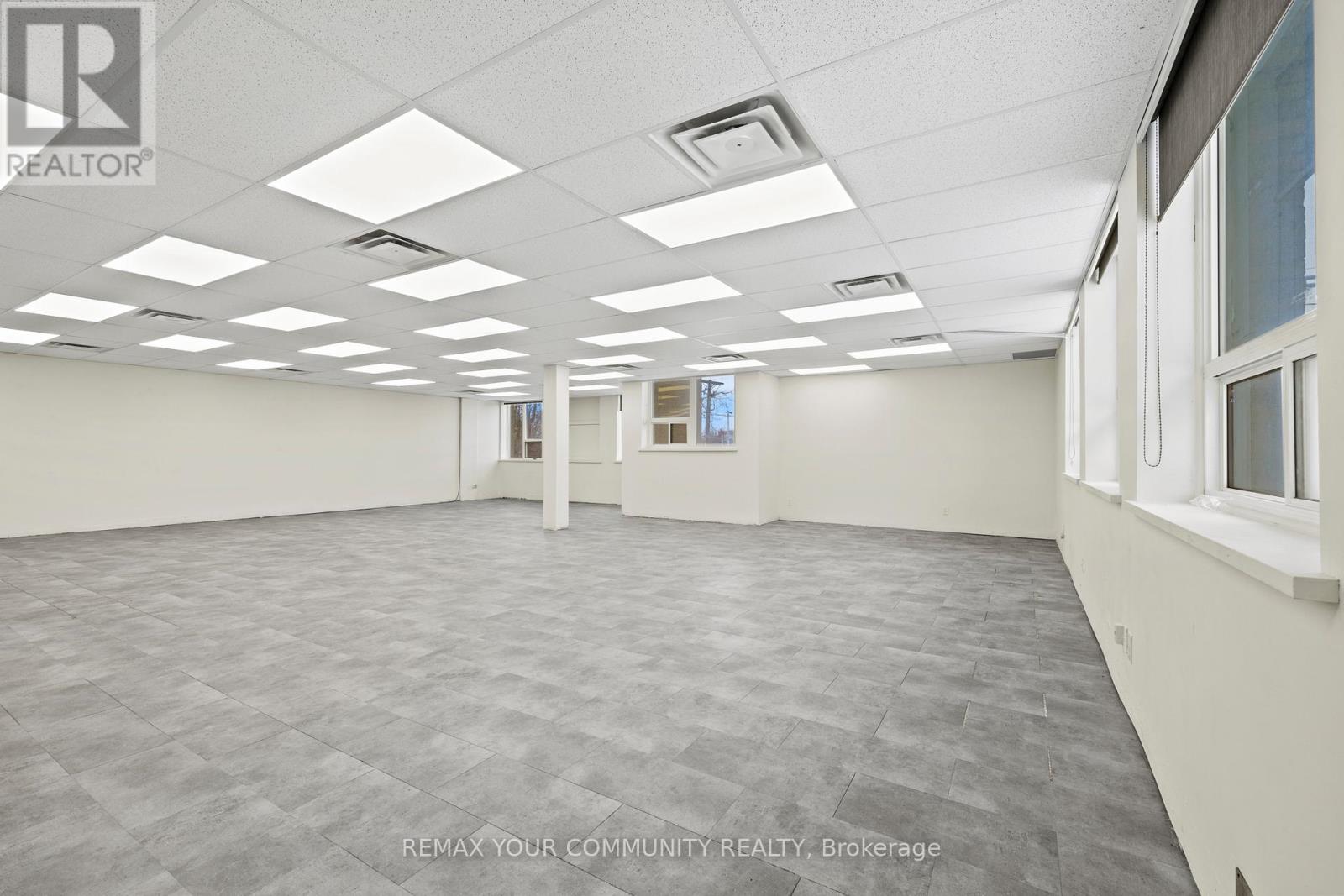 171 Main Street S, Newmarket, Ontario  L3Y 3Y9 - Photo 18 - N12795780