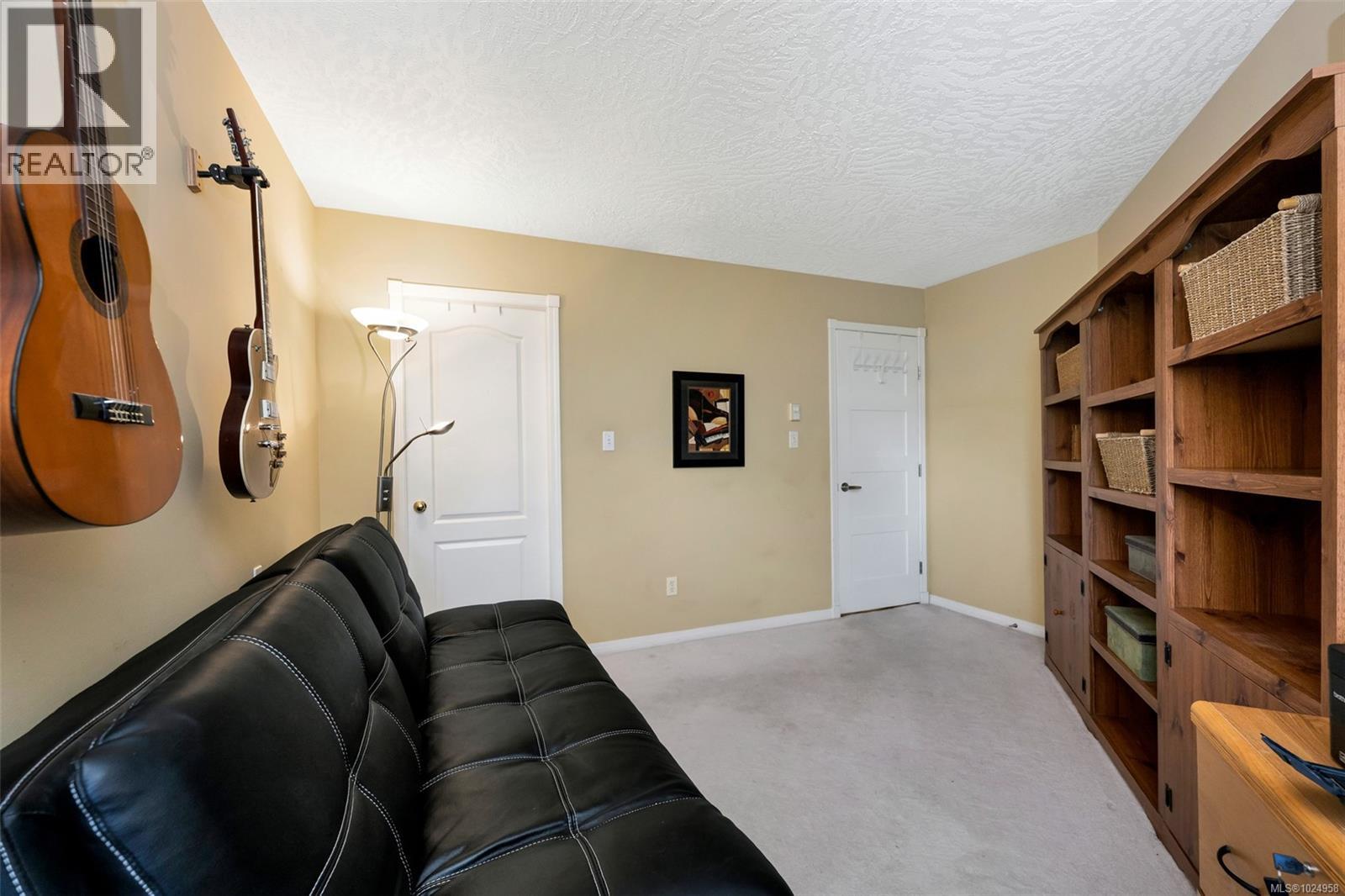 306 1085 Tillicum Rd, Esquimalt, British Columbia  V9A 7M3 - Photo 23 - 1024958