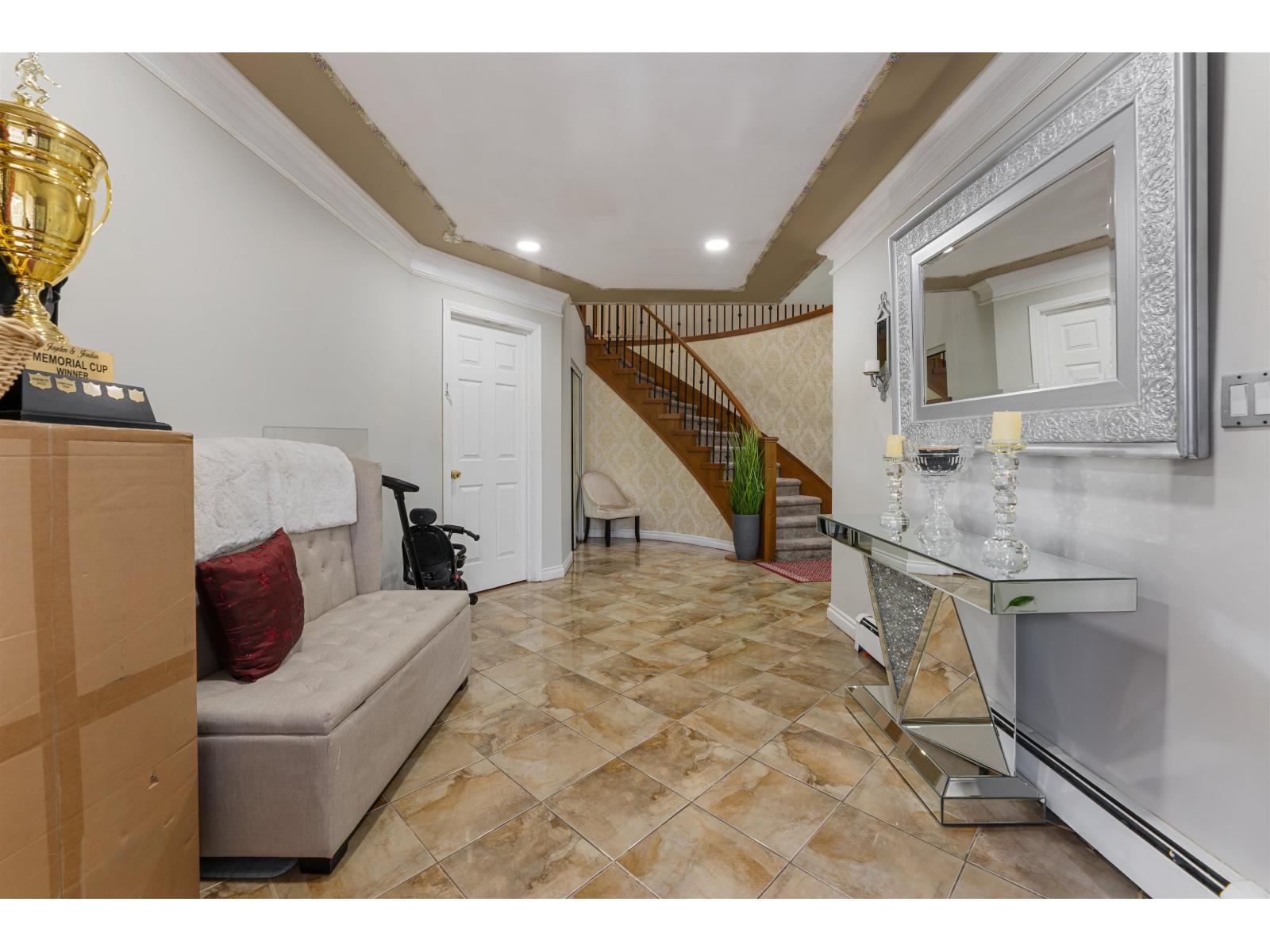 13166 73 Avenue, Surrey, British Columbia  V3W 0J1 - Photo 3 - R3090820