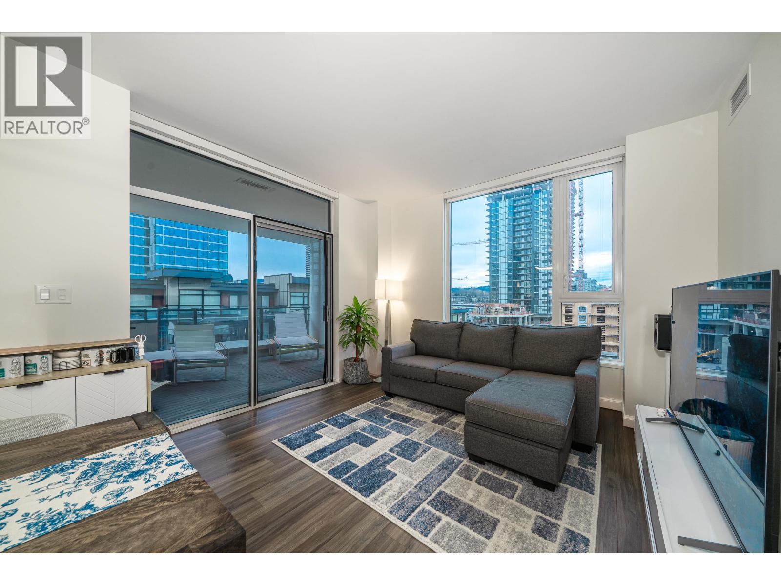 601 4465 Juneau Street, Burnaby, British Columbia  V5C 0L8 - Photo 6 - R3090291