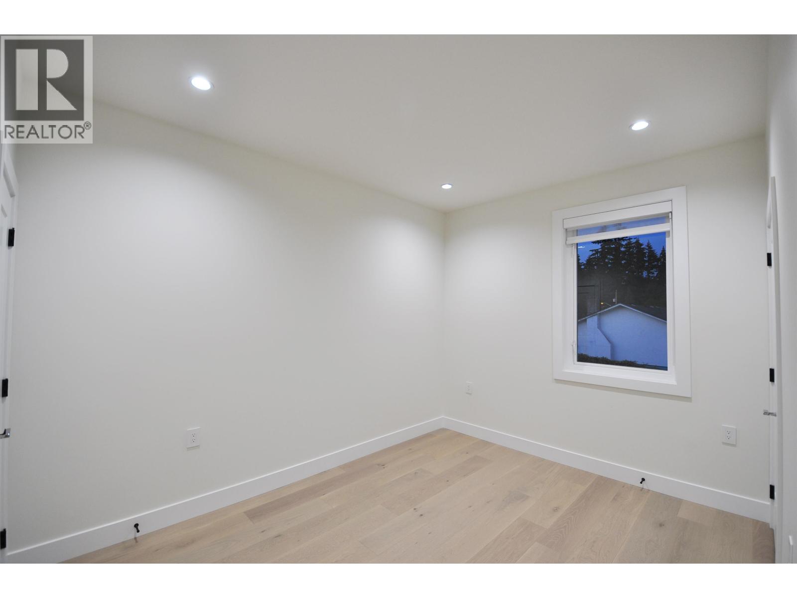 104 1138 Dansey Avenue, Coquitlam, British Columbia  V3K 3H4 - Photo 33 - R3090693