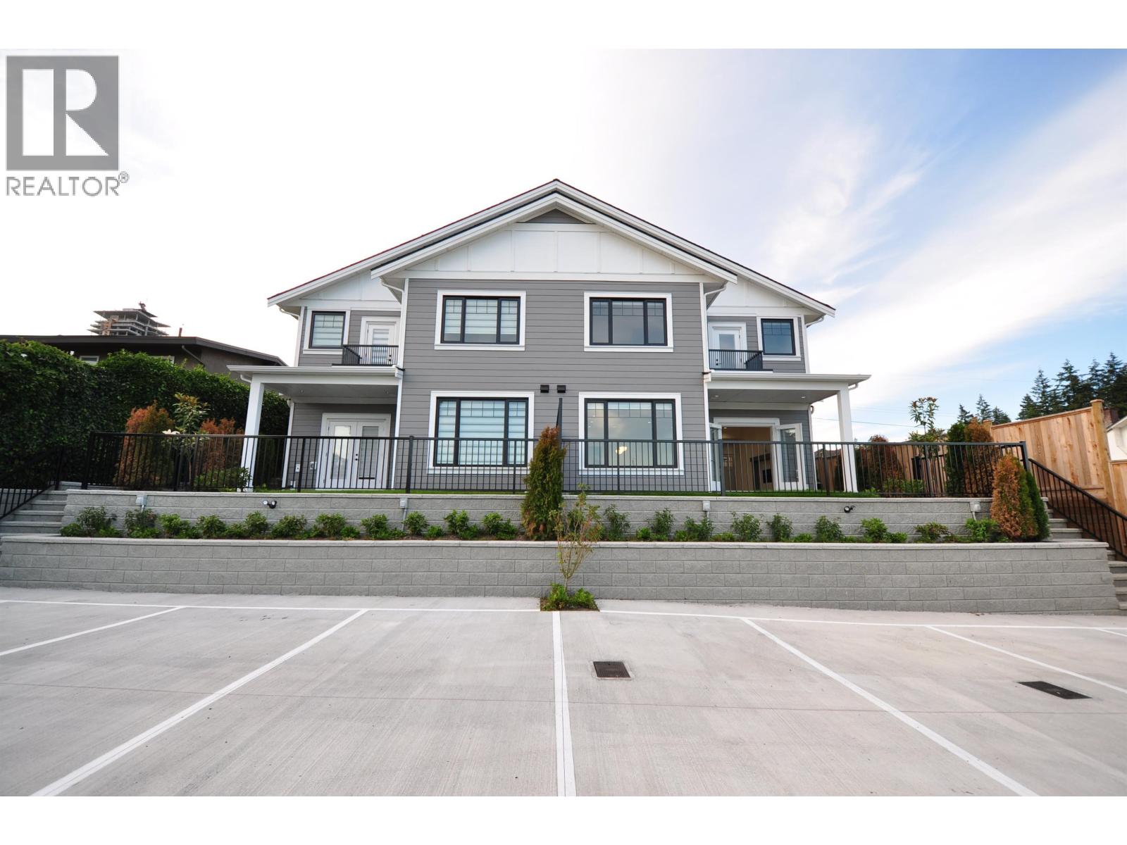 104 1138 Dansey Avenue, Coquitlam, British Columbia  V3K 3H4 - Photo 2 - R3090693