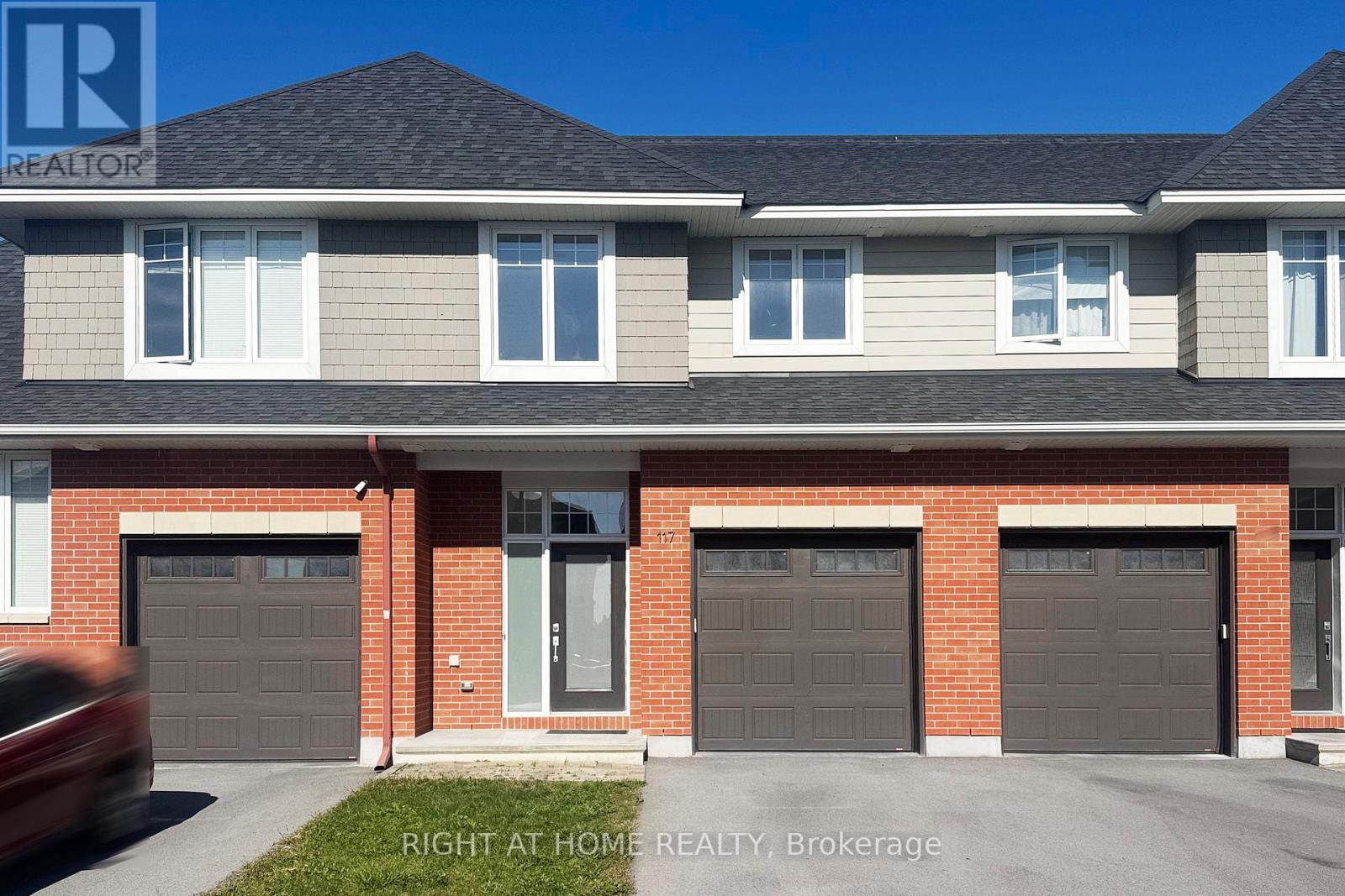 117 ESCARPMENT CRESCENT, Ottawa, Ontario