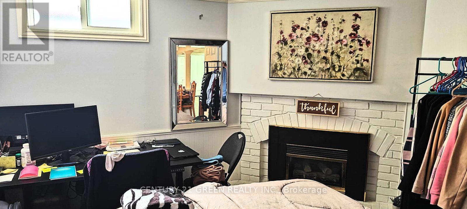 591 Dogwood Lane, Waterloo, Ontario  N2L 4Y1 - Photo 27 - X12795602